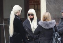 Našu pevačicu pas nije imao za šta da ujede, danas pliva u parama: Za prvog muža se udala da je ne bi uhapsili, sa ovom koleginicom zaratila na krv i nož