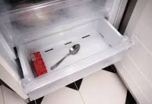 Komšinica mi je rekla zašto uvijek drži kašiku u zamrzivaču: Više joj se ne smijem i radim isto!