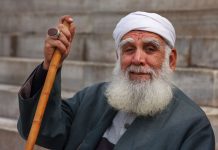 6 znakova osobe koja će vas izdati i ostaviti kad vam je nateže