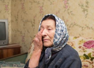 10 stvari koje bake nikada nisu izbacivale iz kuće: Verovale su da tako navlače bedu i nesreću na dom