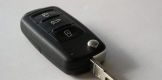 0V0 0DMAH URADlTE kada vam ključevi ostanu zaključni u kolima: Način je krajnje jednostavan