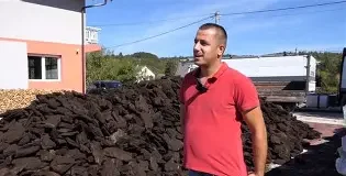 Dugo se prepričavalo u Bugojnu kakvu je izdaju doživeo ovaj Bosanac: Lep brak, dvoje dece, ljubav, a onda sam ušao na njen Fejsbuk i svet mi se srušio