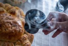 Evo zašto svaki čovek treba da okadi kuću i kako ispravno to da uradi: Veruje se da posebno u ovim momentima štiti ukućane od zlobe