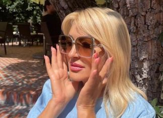 Strina je odgajala, jer joj je majka rano umrla: Našu pevačicu je maćehin sin svaki dan tukao, od stresa kao dete dobila dijagnozu