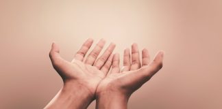 Znate li šta znači kada vas zasvrbi levi dlan? To otkriva kakva vas budućnost čeka