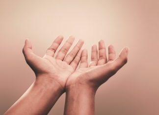 Znate li šta znači kada vas zasvrbi levi dlan? To otkriva kakva vas budućnost čeka