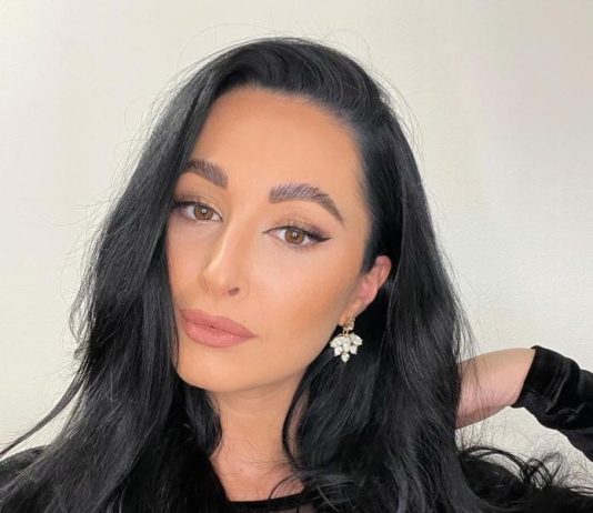 POSLE SMRTI ROĐENE ĆERKE LEGLA U KREVET SA ZETOM! Narod još uvek bruji o ovome: “NIJE SE “NI OHLADILA”, A VEĆ…”