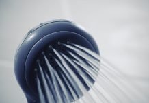 Važno upozorenje o tuširanju za starije od 50 godina!