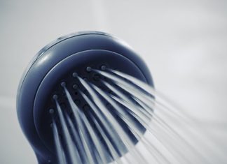 Važno upozorenje o tuširanju za starije od 50 godina!