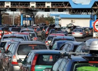 Haos na granici: Hiljade osoba iz BIH I SRBIJE vraćeno sa Hrvatske granice zbog novog sistema kontrole!Ukoliko nemate ovo kod sebe ne krećite na put Haos na granici: Hiljade osoba iz BIH I SRBIJE vraćeno sa Hrvatske granice zbog novog sistema kontrole!Ukoliko nemate ovo kod sebe ne krećite na put - featured image