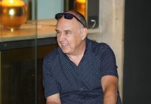 Glumac na pozornicu zakoračio sa samo 9 godina: Od oca nasledio strast prema motorima kojima obilazi Evropu, a ona mu ukrala srce – zajedno doživeli najveću bol