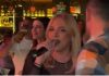 Milica Todorović 3 meseca nakon porođaja u njegovom zagrljaju: Pevačica usnimljena u provodu, blista od sreće