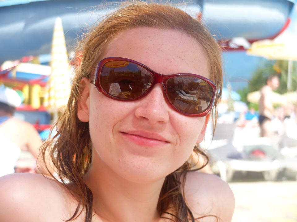 Dušica je otišla na nudističku plažu na Adi Ciganliji, a nakon 10 minuta doživela neviđenu sramotu: “Kad sam videla ko je stao ispred mene, zaprepastila sam se” - featured image Dušica je otišla na nudističku plažu na Adi Ciganliji, a nakon 10 minuta doživela neviđenu sramotu: “Kad sam videla ko je stao ispred mene, zaprepastila sam se” - featured image