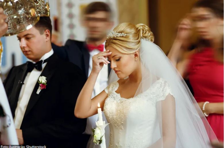 Srpkinja se zaljubila u BRATA, hoće da se UDA: Sveštenik šokirao odgovorom, od OVOG KOLENA “ne postoji prepreka!! - featured image Srpkinja se zaljubila u BRATA, hoće da se UDA: Sveštenik šokirao odgovorom, od OVOG KOLENA “ne postoji prepreka!! - featured image
