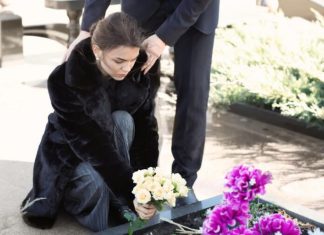 Ovim običajima sa sahrana Srbi skrnave veru: Sa 8 paganskih obreda se otuđujemo od crkve i pravimo niz strašnih grehova
