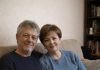 Upoznala sam muškarca od 59 godina i dozvolila mu da živi kod mene — ali kada je moj sin zamolio da ostane nekoliko dana, usprotivio se.
