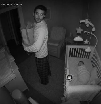 Moj se suprug svake noći pojavljivao na kameri za nadzor bebe. Moj se suprug svake noći pojavljivao na kameri za nadzor bebe. - featured image