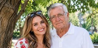 Moj 78-godišnji šef odveo me u park, otpustio nakon sedam godina, a zatim mi ponudio da ostanem pod jednim uvjetom… Moj 78-godišnji šef odveo me u park, otpustio nakon sedam godina, a zatim mi ponudio da ostanem pod jednim uvjetom… - featured image