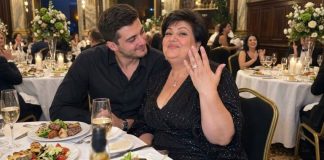 Prije nekoliko mjeseci javio mi se jedan mlađi muškarac preko stranice za upoznavanje. Imam 55 godina i nisam željela vezu s njim. Ali bio je toliko uporan da mi je s vremenom uspio privući pažnju. Na našem drugom susretu poklonio mi je prsten s ogromnim „dijamantom“. Bila sam presretna. Ali jučer sam saznala strašnu istinu o tom prstenu… 😳