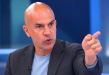 “TO JE KAO DA STE POJELI ŠEST KOCKICA ŠEĆERA” Dr Filgud upozorio na napitak koji uništava ORGANIZAM! “TO JE KAO DA STE POJELI ŠEST KOCKICA ŠEĆERA” Dr Filgud upozorio na napitak koji uništava ORGANIZAM! - featured image
