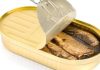 Jedete li sardine iz konzerve? EV0 ŠTA ZAPRAV0 UN0SlTE U SEBE, ŽlV0T ĆE VAM SE ZGADlTl… Jedete li sardine iz konzerve? EV0 ŠTA ZAPRAV0 UN0SlTE U SEBE, ŽlV0T ĆE VAM SE ZGADlTl… - featured image