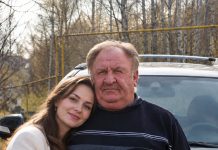 😱💔 Nakon 30 godina braka ostavio sam suprugu zbog mlađe žene. Šest mjeseci kasnije, kada sam upoznao njezinu obitelj, otkrio sam tko su oni zapravo… A istina mi je uništila život. 😱💔 Nakon 30 godina braka ostavio sam suprugu zbog mlađe žene. Šest mjeseci kasnije, kada sam upoznao njezinu obitelj, otkrio sam tko su oni zapravo… A istina mi je uništila život. - featured image